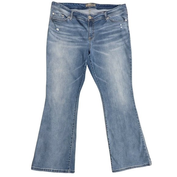 Torrid Luxe Slim Women Bootcut Jeans Size 20R Inseam 31" High-Rise Distressed